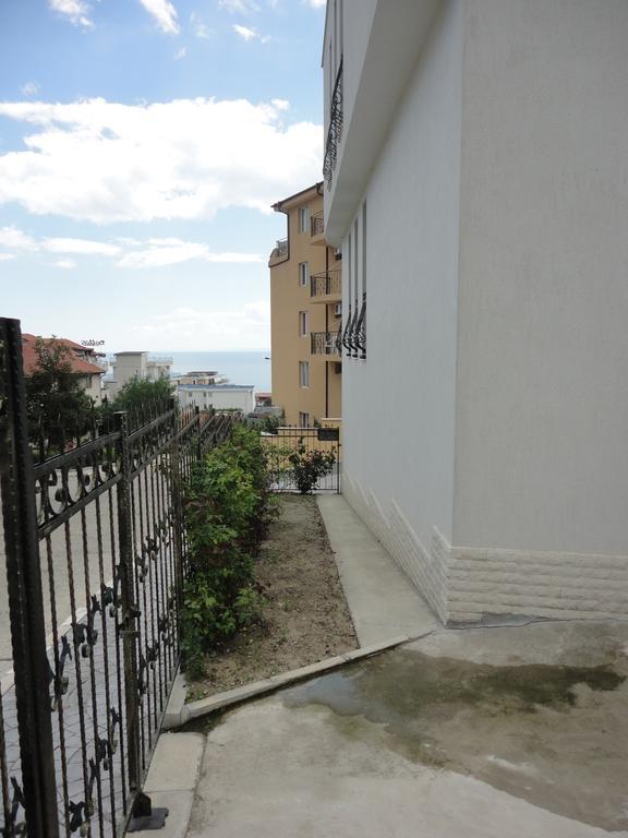 Guest Rooms Casa Luba Sweti Wlas Exterior foto